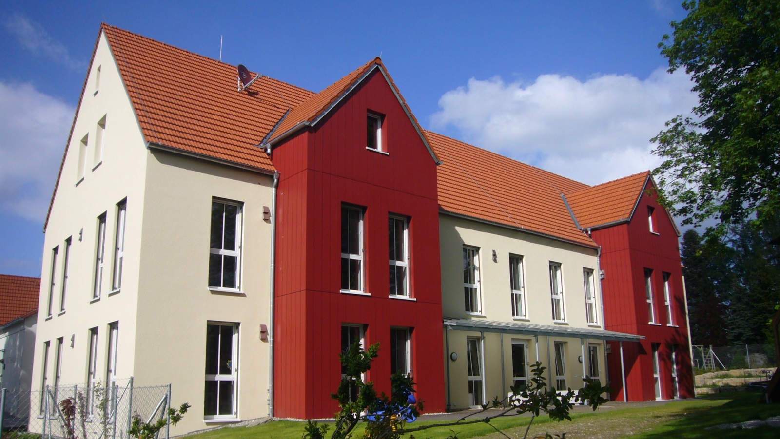 Kindergarten Bubesheim außen