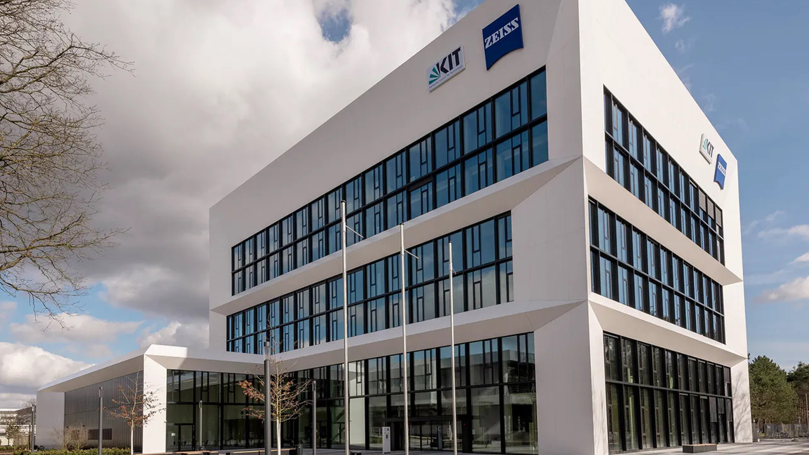 ZEISS INNOVATION HUB @ KIT außen