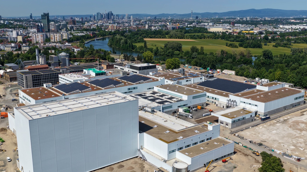 SamsonSmartFactory_1600x9002