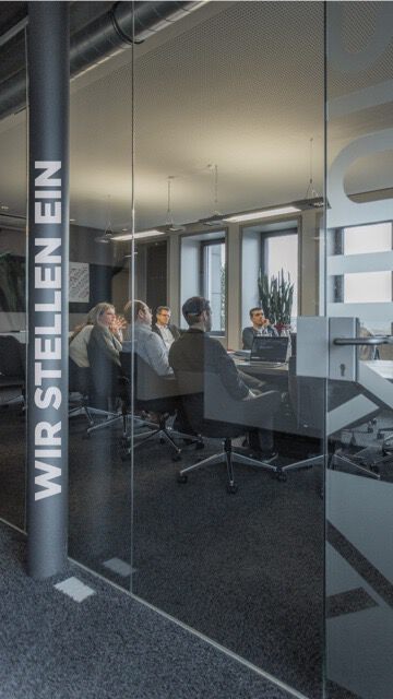 Als konstant wachsendes Unternehmen suchen wir stets motivierte Mitglieder für unsere Team 🖥️💪🏻
Du hast Lust mitanzugreifen? Dann informiere dich unter: www.statix.de/karriere ⬅️