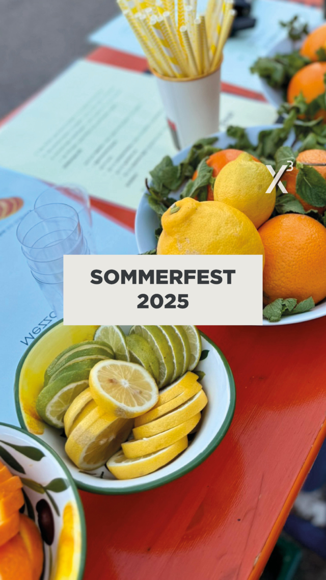☀️ Summer vibes bei Statix!

Am 18. Juli hieß es: Sommerfest 2025 – und was für eins! Strahlender Sonnenschein, lachende Gesichter, Fußball-Matches für die Großen, Bobbycar-Rennen für die Kleinsten und ein Buffet, das keine Wünsche offen ließ.

Gemeinsam mit unseren Familien haben wir gezeigt, was Teamspirit bei Statix bedeutet: locker, herzlich und voller guter Laune. Danke an alle, die diesen Tag unvergesslich gemacht haben!

#statix #leipheim #sommerfest #teamspirit #familytime #goodvibes